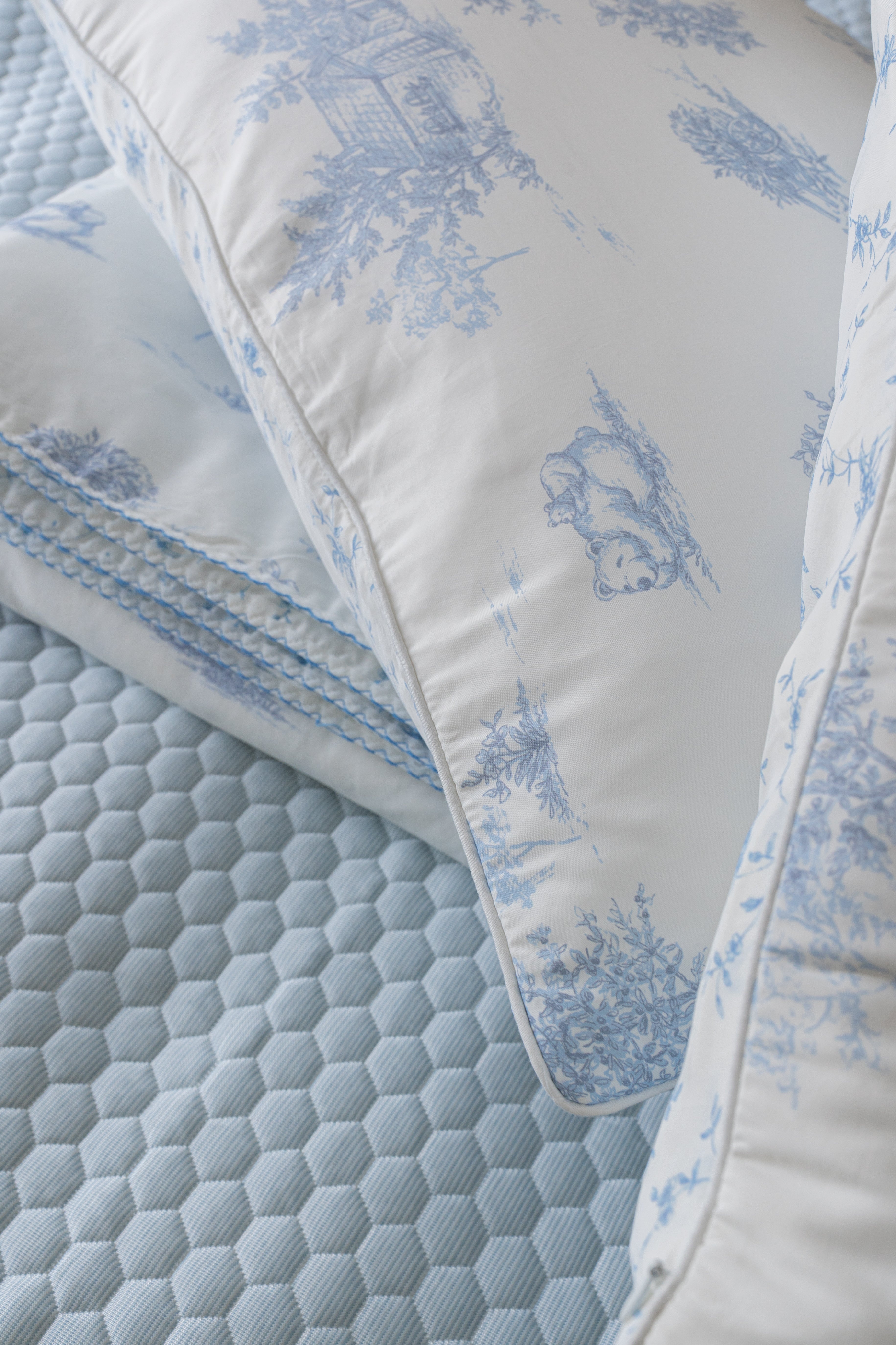 Flower Cooling Pillowcases (Set of 2)